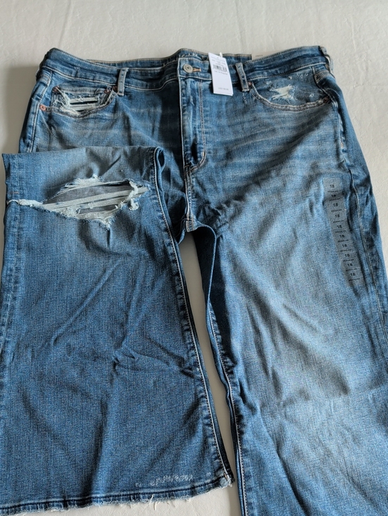 American Eagle Outfitters Denim - NWT American Eagle Super Hi-Rise Flare Stretch Jeans Women's Size 18